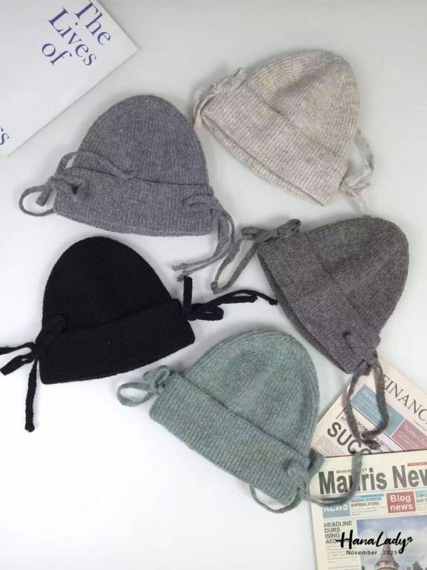 WJB21 超可愛雙綁帶毛線帽 