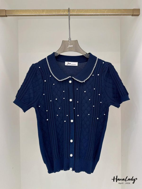 LFA07 菱格紋釘珠千金風針織上衣 