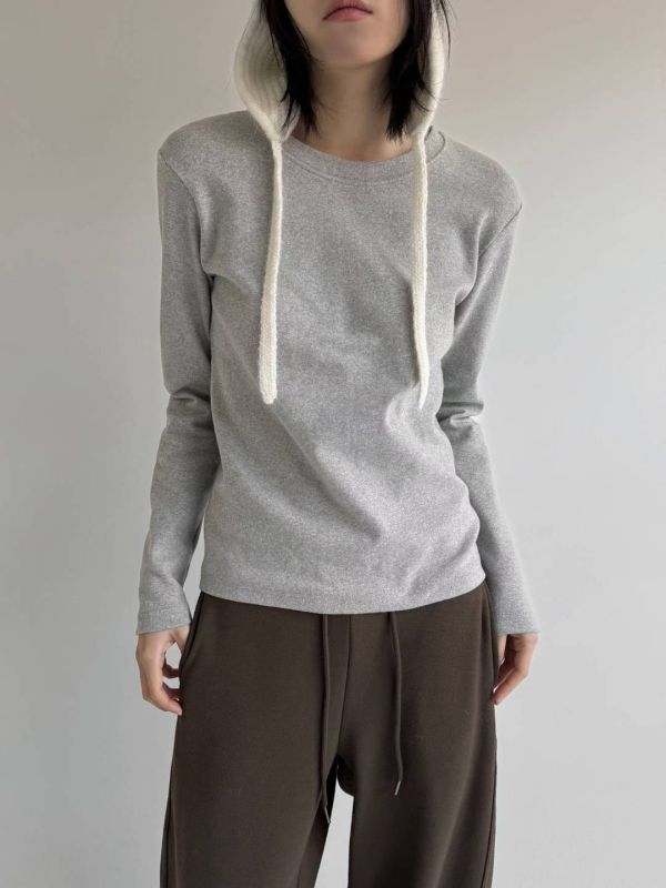 WQA77 微厚磅圓領純色上衣 