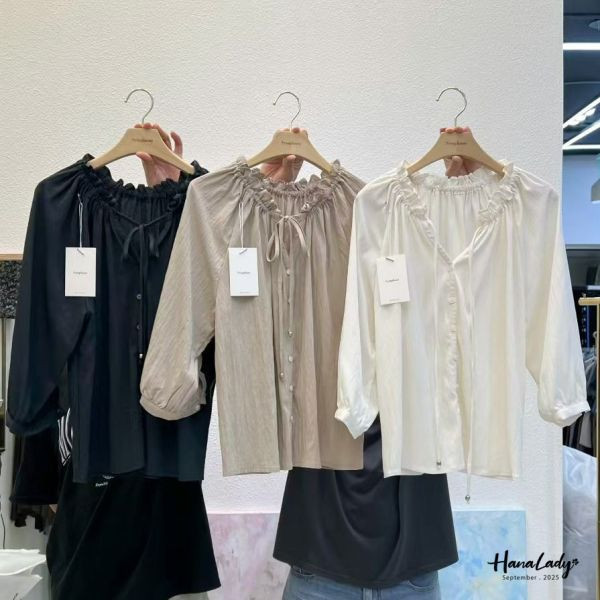 WKA27 花瓣綁結領排釦上衣 