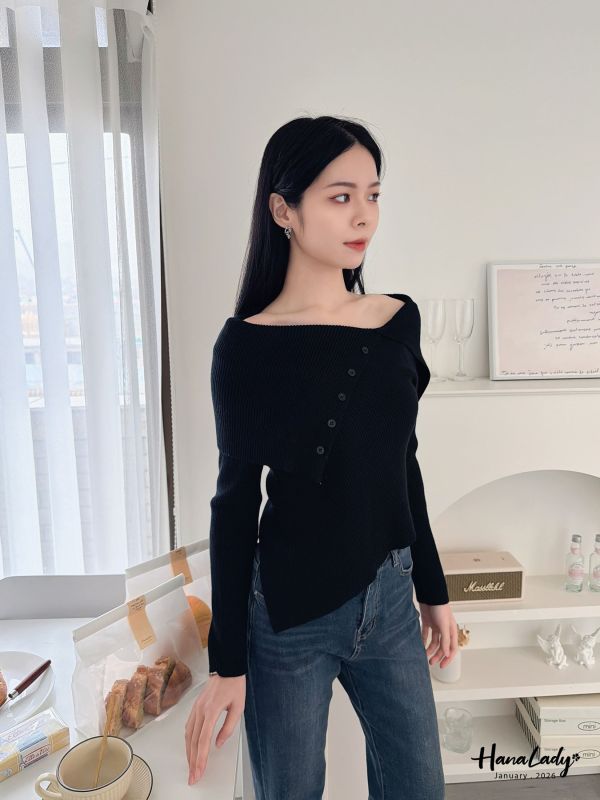 LEA35 大翻領設計坑條針織上衣 