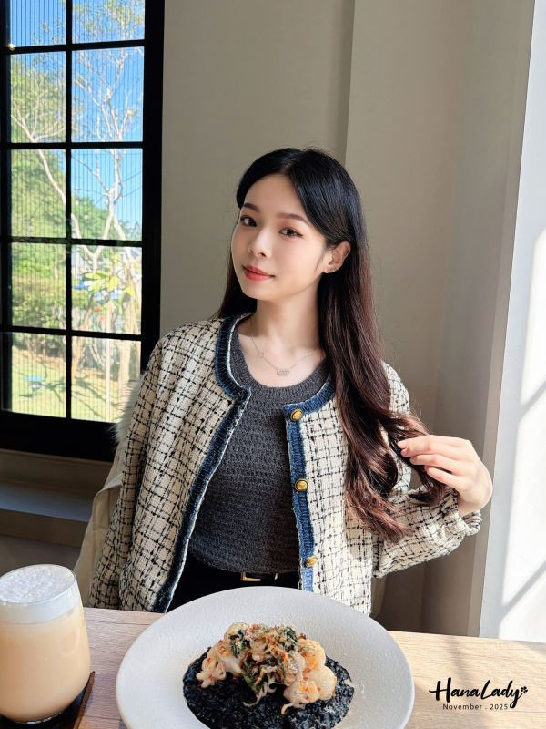 WJB41 十字格紋輕巧毛呢外 