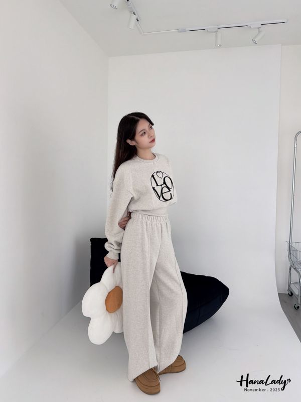 WJA93 暖暖內磨毛刺繡字母套裝 