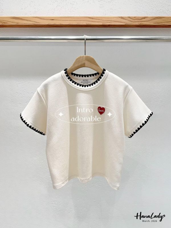 LFB06 愛心貼布嫩Q針織上衣 