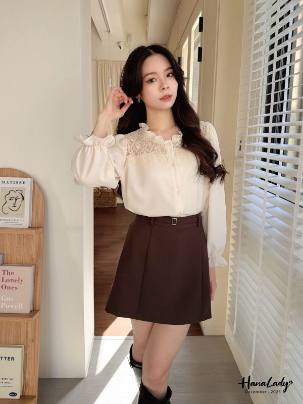 WQA90 優雅荷葉蕾絲領雪紡衫 