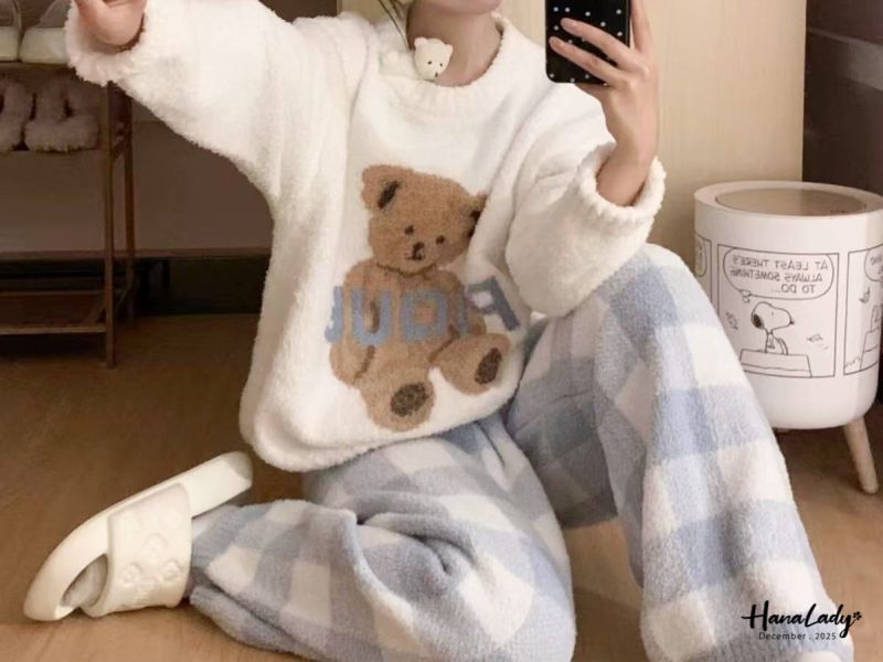 WQB35 超可愛熊熊格紋睡衣套裝 