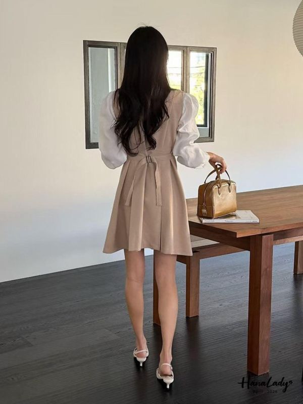 LFB11 簡約方領壓摺短洋 