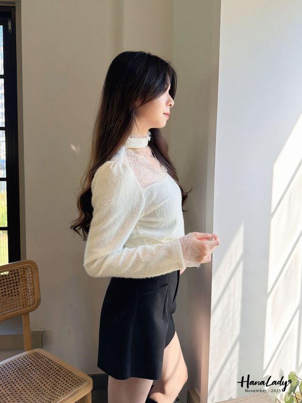 WJB45 小性感透領蕾絲針織上衣 