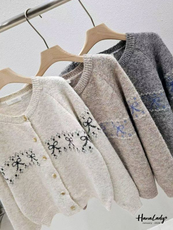 LEA07 象牙釦蝴蝶結針織外 