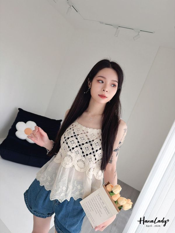 LFA23 小花編織刺繡背心 