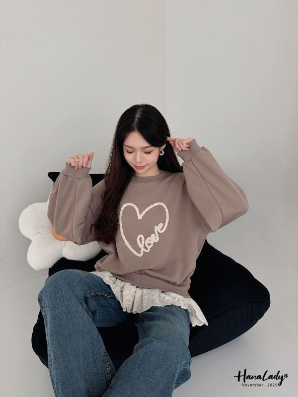 WJA88 立體愛心刺繡拼布T 