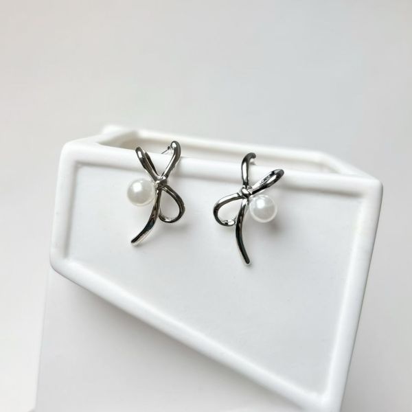 WQB41 氣質扭結珍珠耳環 