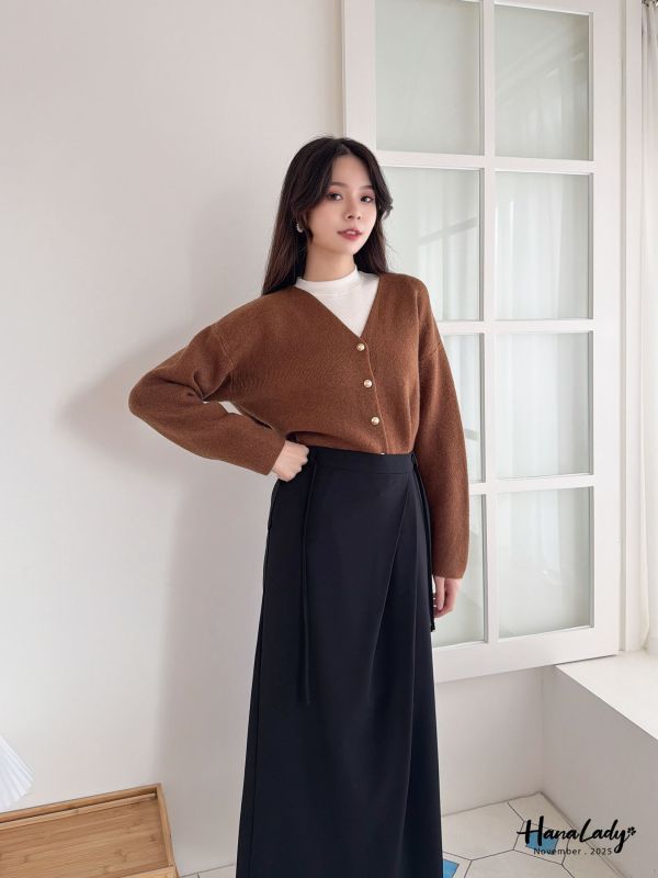 WJB04 氣質壓摺後開衩長裙 