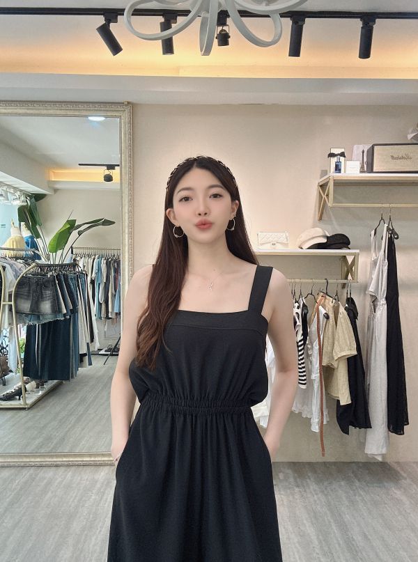 WWB11 親膚質感美背休閒連身褲 
