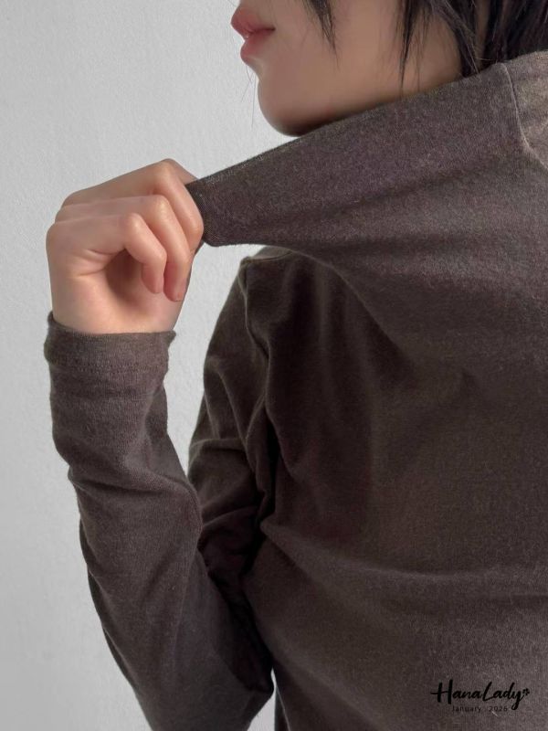 LEA73 純色立領親膚棉上衣 