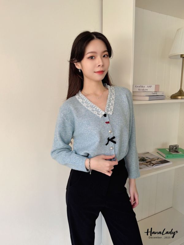 WQA28 超特別造型扭釦針織上衣 