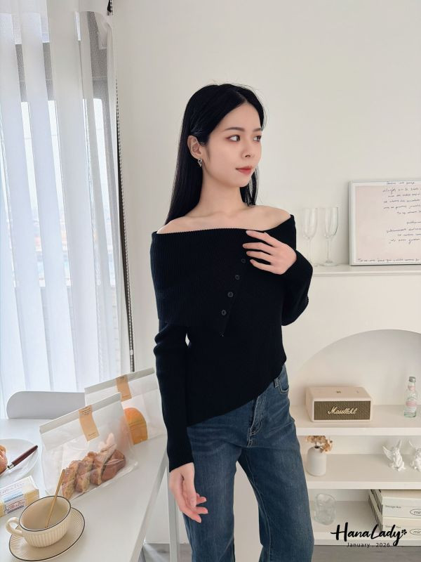 LEA35 大翻領設計坑條針織上衣 