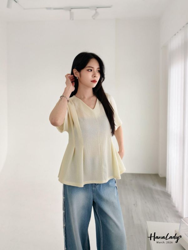 LSA27 壓摺V領修身上衣 