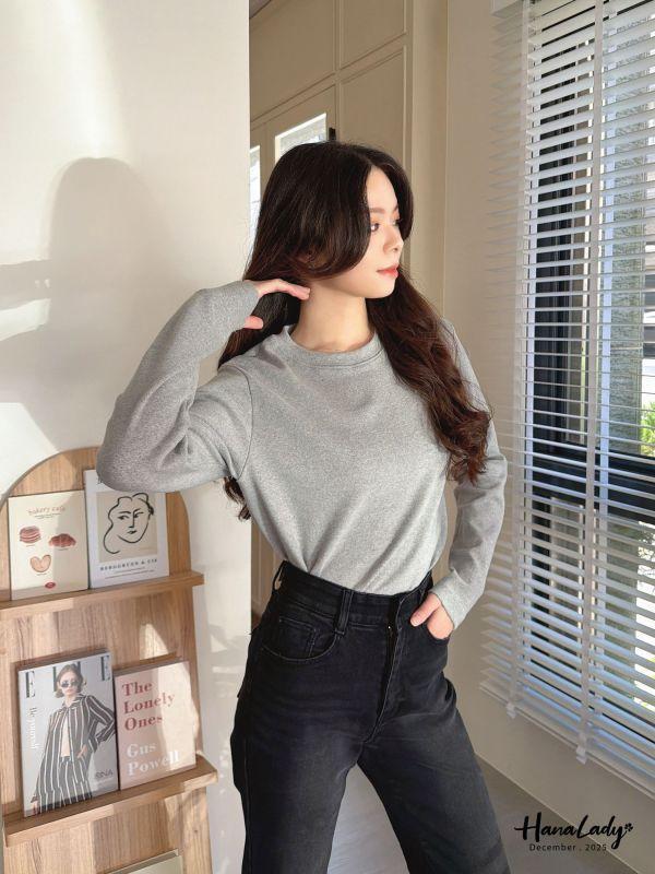 WQA77 微厚磅圓領純色上衣 