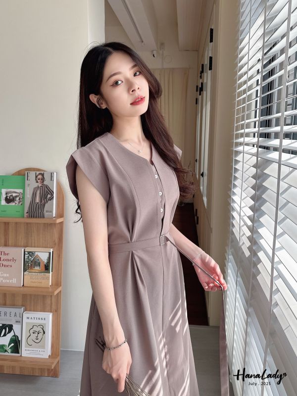 WCA11 俐落貝殼釦韓系長洋 