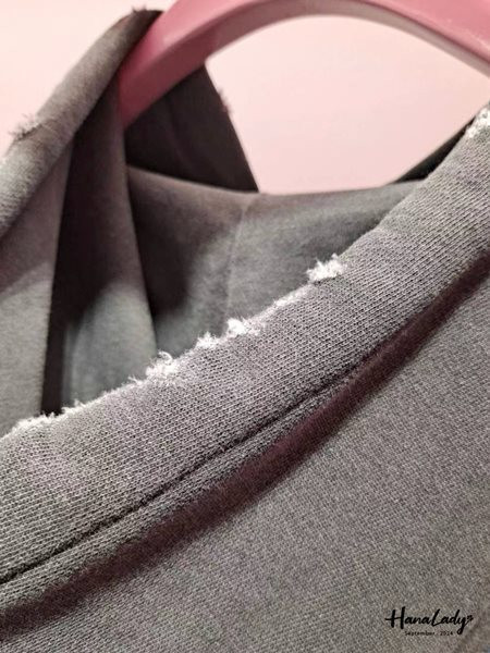 FKA41 克羅心十字刷破連帽外 