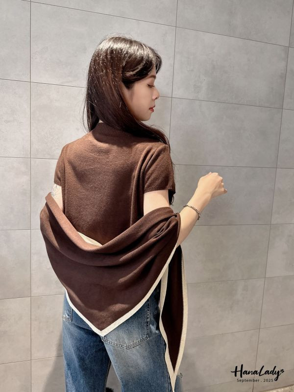 WKA80 兩件式領巾設計針織上衣 