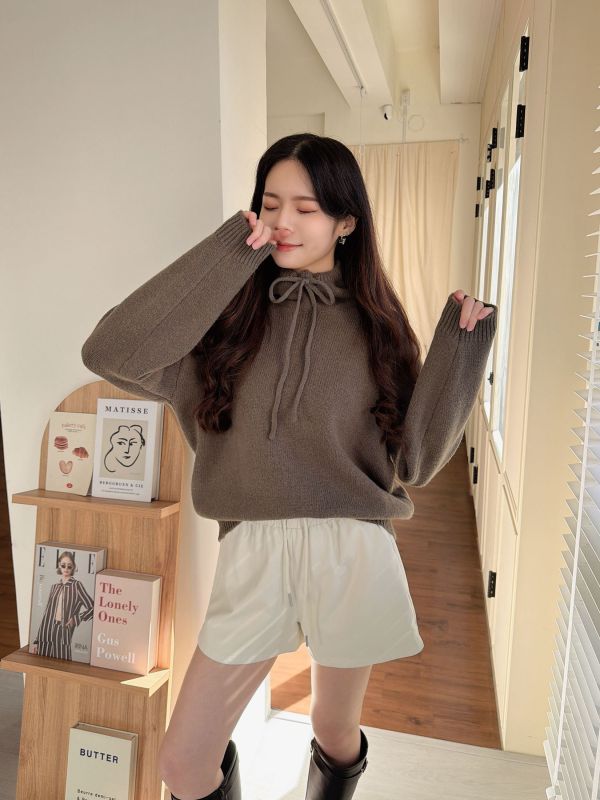 WQA76 抽繩高領混羊毛針織上衣 