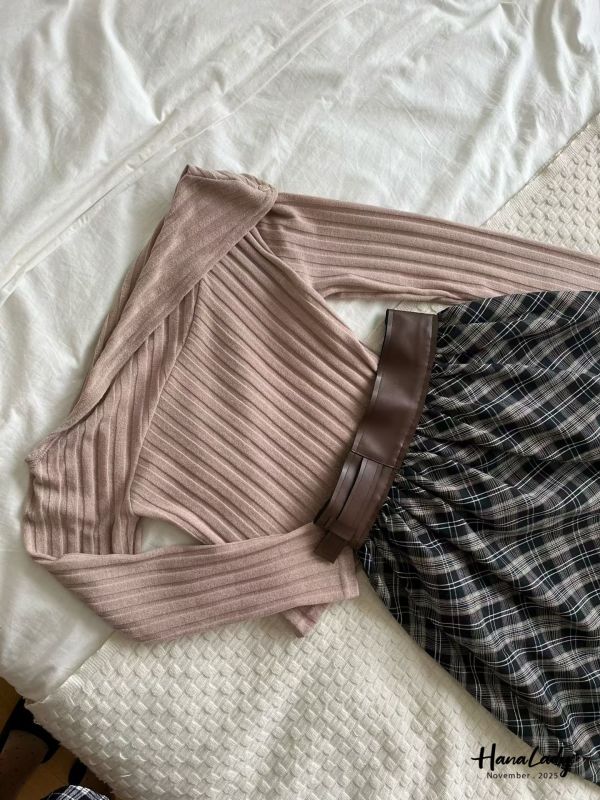 WJA36 造型皮邊格紋長裙 