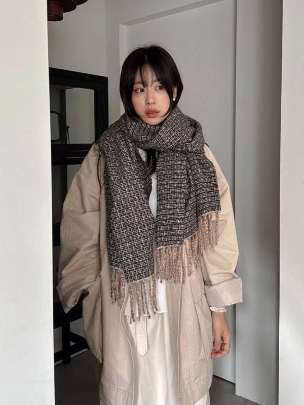 WQB38 混色勾針織暖暖圍巾 