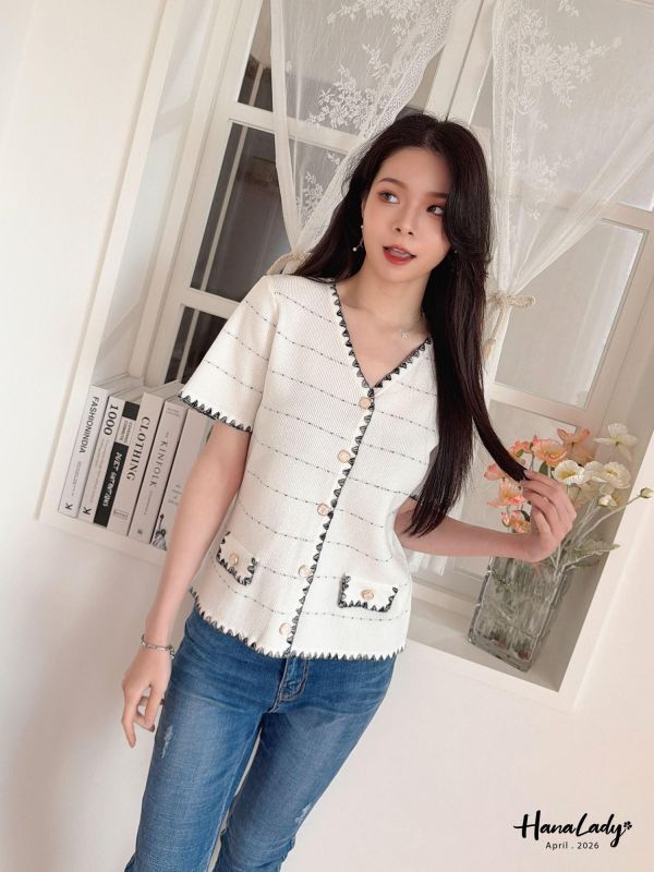 LFA81 三角邊車線小香風上衣 