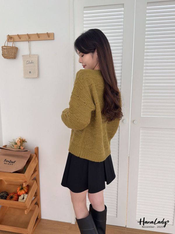 WJA79 精緻木紋牛角釦針織外 