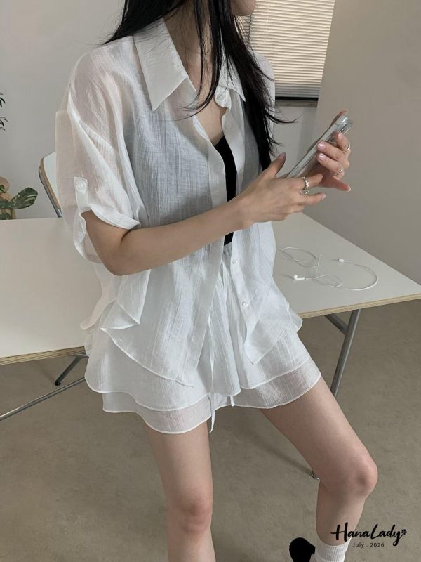 LCA08 美背後開岔涼感排釦衫 