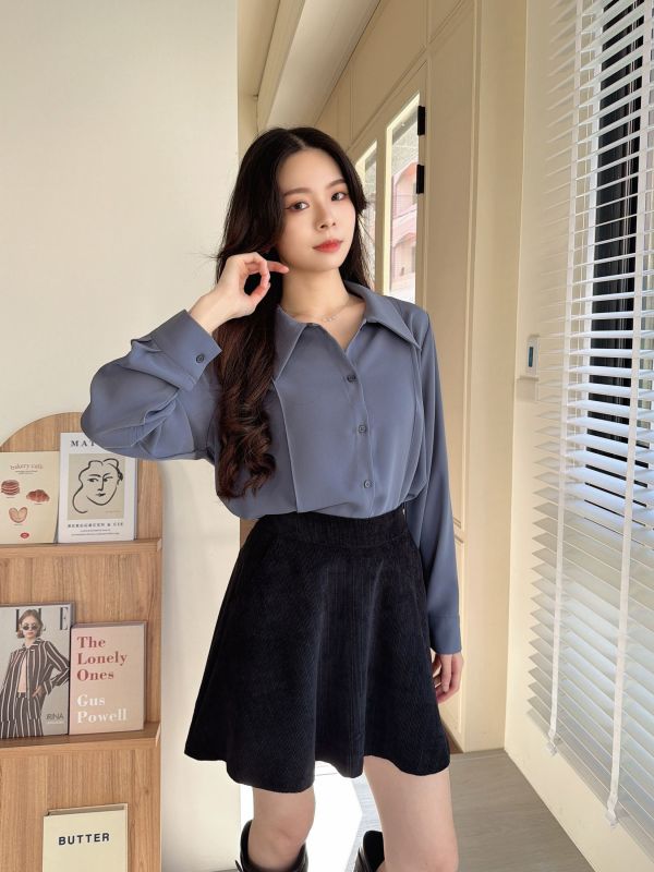 WQA97 簡約三角領車線雪紡衫 