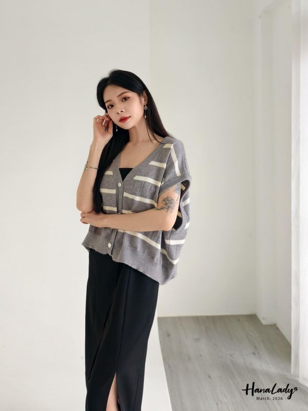 LSA13 美釦柔軟針織條紋背心 