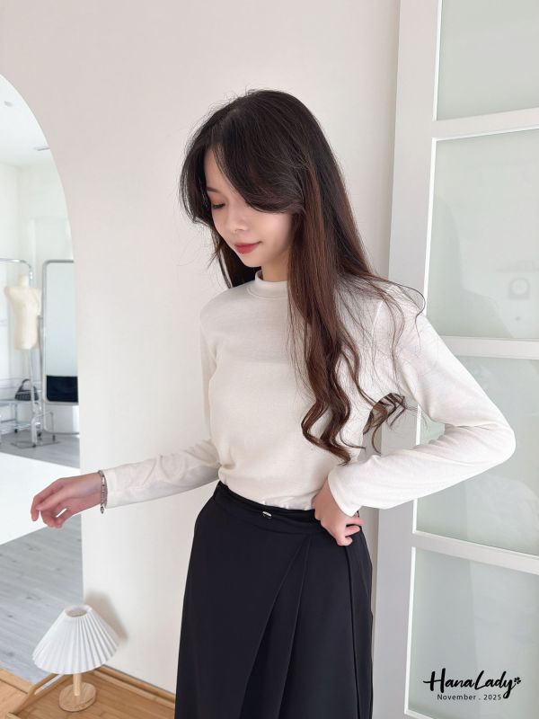 WJA68 百搭細坑條親膚圓領T 