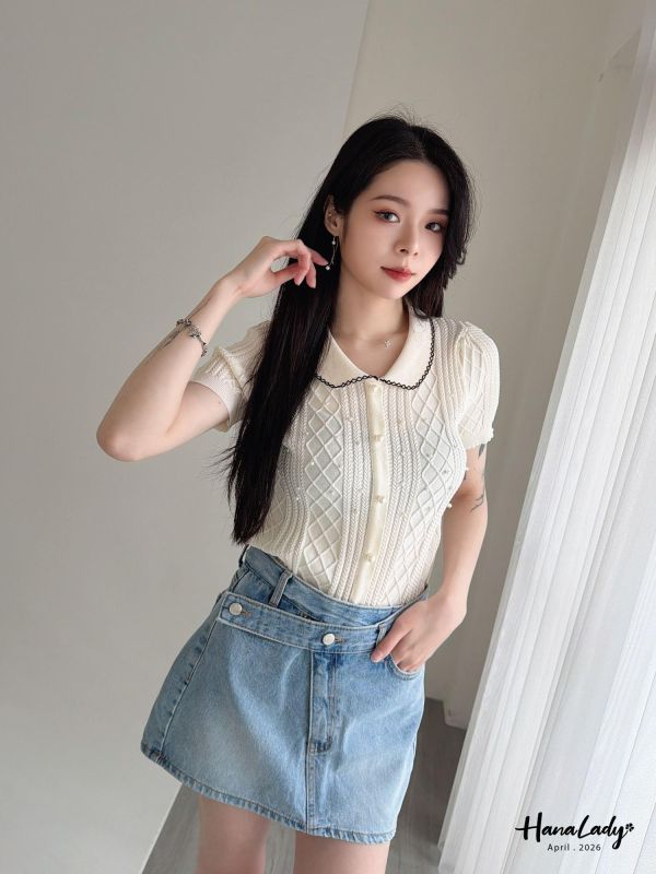 LFA07 菱格紋釘珠千金風針織上衣 