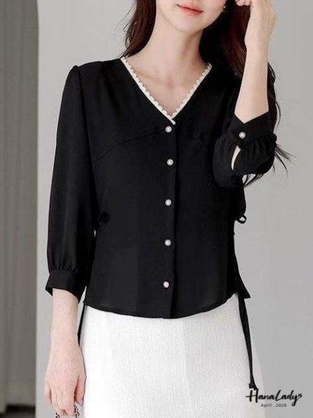 LFA67 蕾絲V領珍珠釦雪紡上衣 