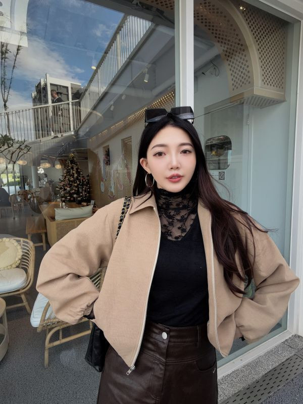 WQB24 極細棉絨感拉鍊翻領外套 