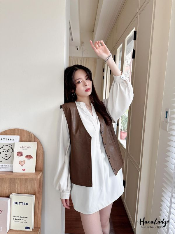 WKA18 精緻大V領長版雪紡衫 