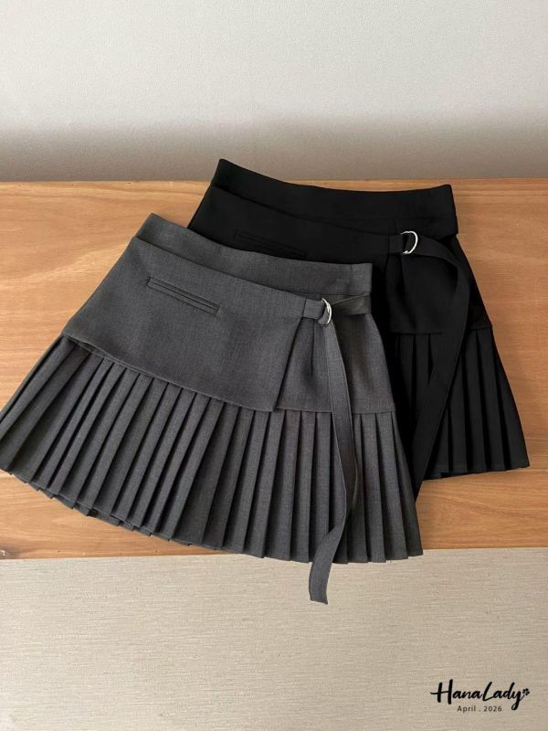 LFA47 釦帶設計拼接百摺褲裙 