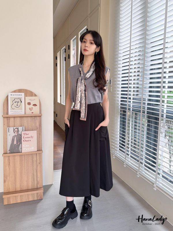 WTA14 造型圖騰絲帶背心 