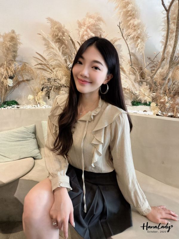 WTB37 波浪荷葉領綁結上衣 