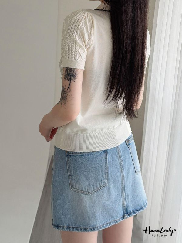 LFA07 菱格紋釘珠千金風針織上衣 