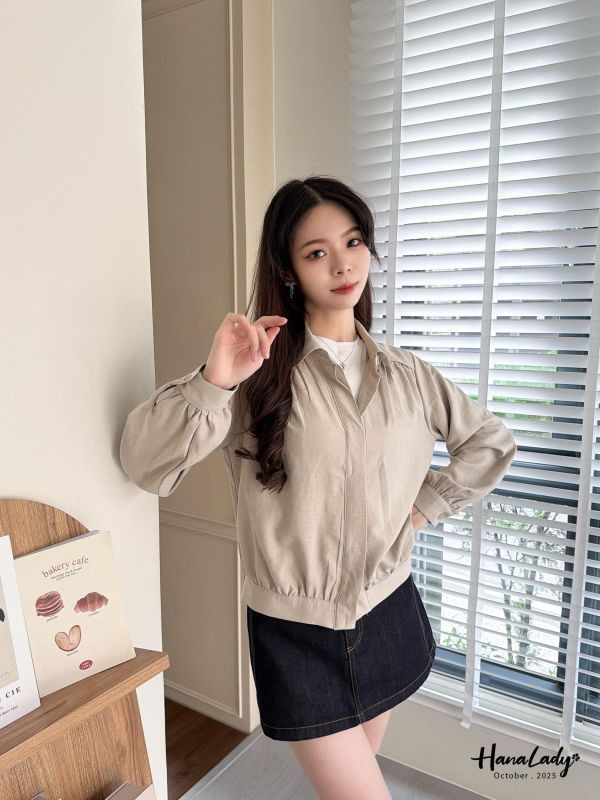 WTA89 蜜桃絨感排釦上衣外 