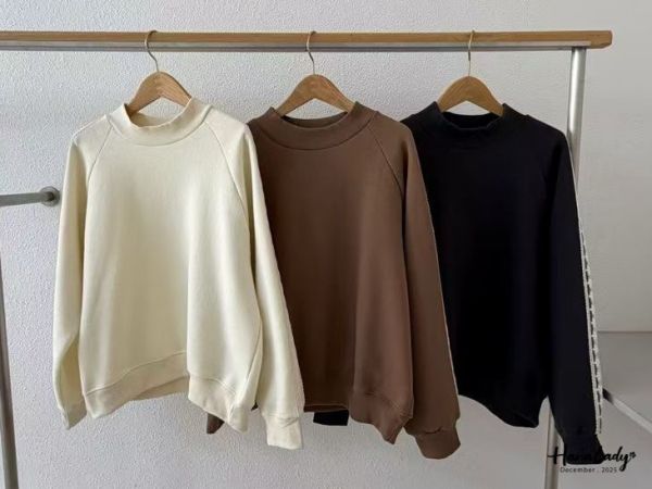 WQA86 蕾絲肩連袖立領內刷毛上衣 