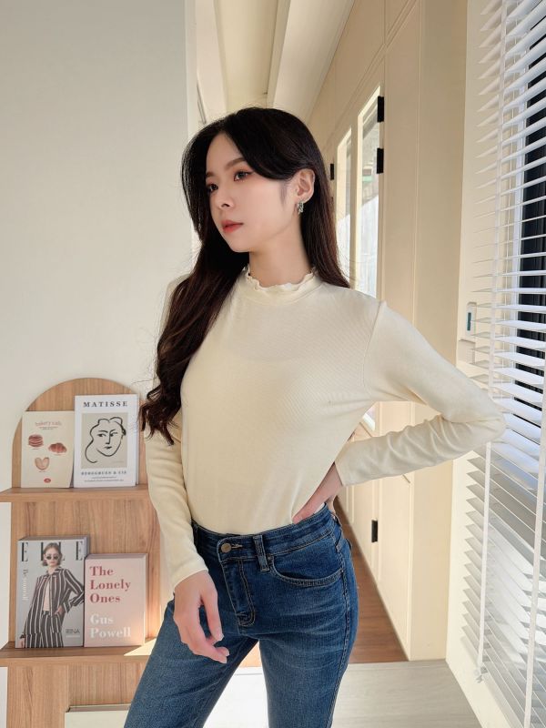 WQA43 層次QQ領磨毛針織上衣 