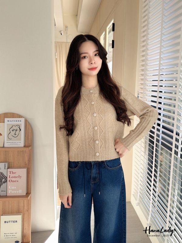 WQA41 絕美細閃菱格紋針織上衣 