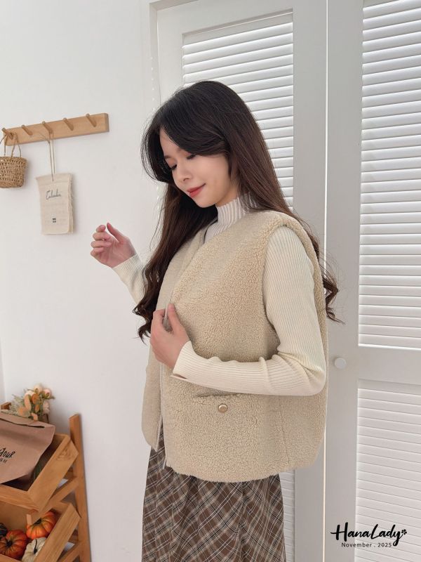 WJB16 百搭款絨毛拉鍊背心 