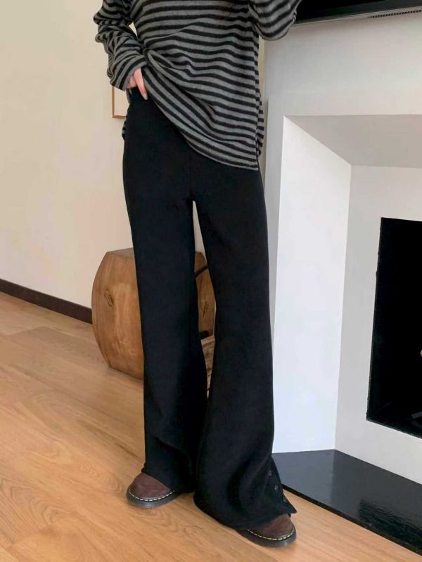 LEB17 暖呼三釦休閒刷毛喇叭褲 