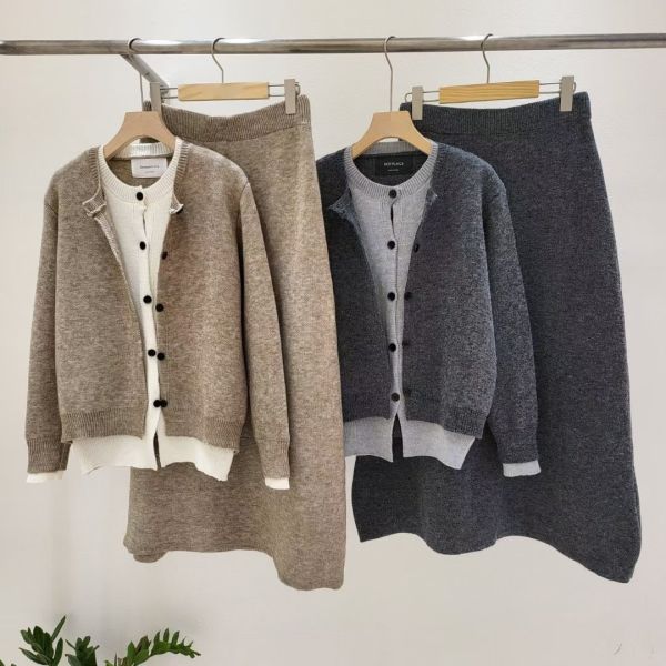 WQA80 假兩件配色排釦套裝 